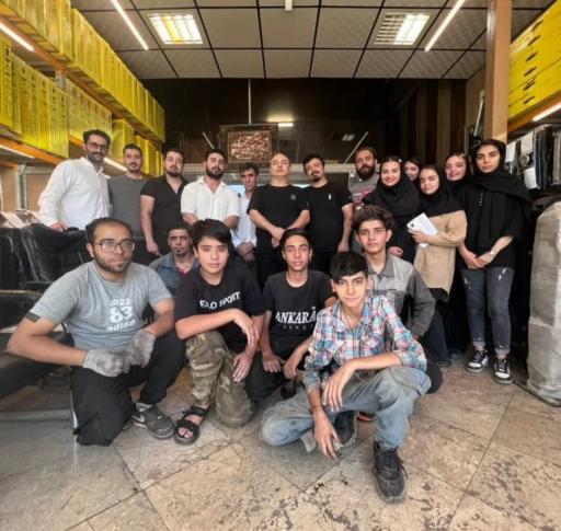 عکس رادیاتور هنرور عماد و امید وحدت مبدل