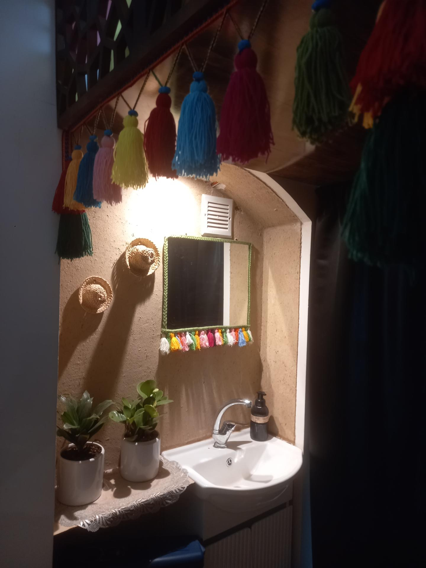 عکس کافه بازار