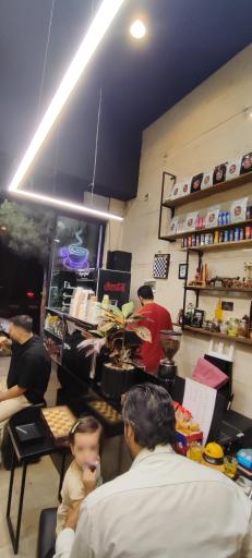 عکس رستوران و کافه ۷۷