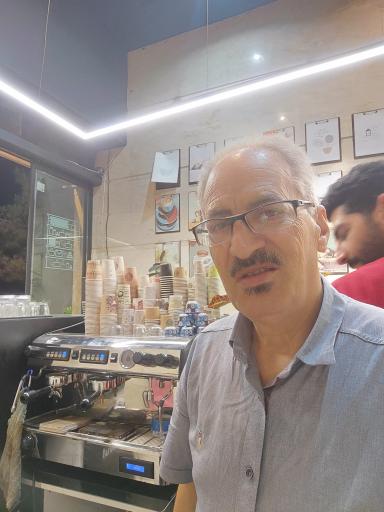 عکس رستوران و کافه ۷۷