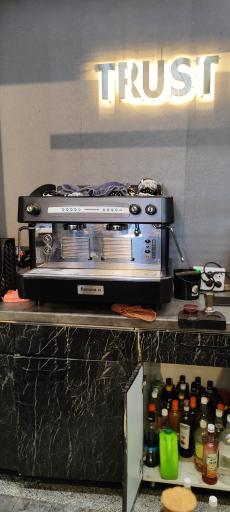 عکس رستوران و کافه ۷۷