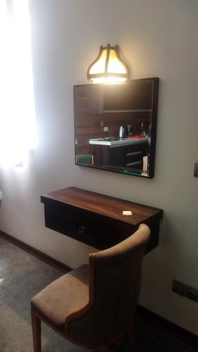 عکس هتل آپارتمان هیوا