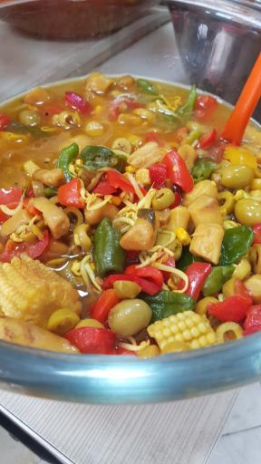 عکس سمنو سنتی و ترشیجات عمه لیلا