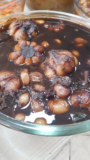 عکس سمنو سنتی و ترشیجات عمه لیلا