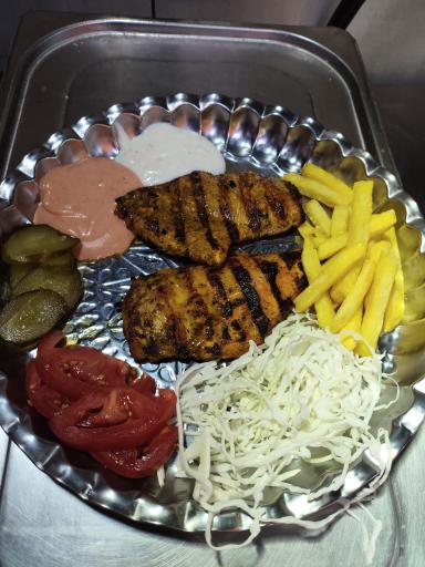 عکس فست فود و کافه بیروت فود