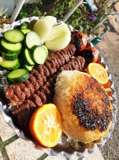 عکس رستوران و دارکبابی هفت خان 