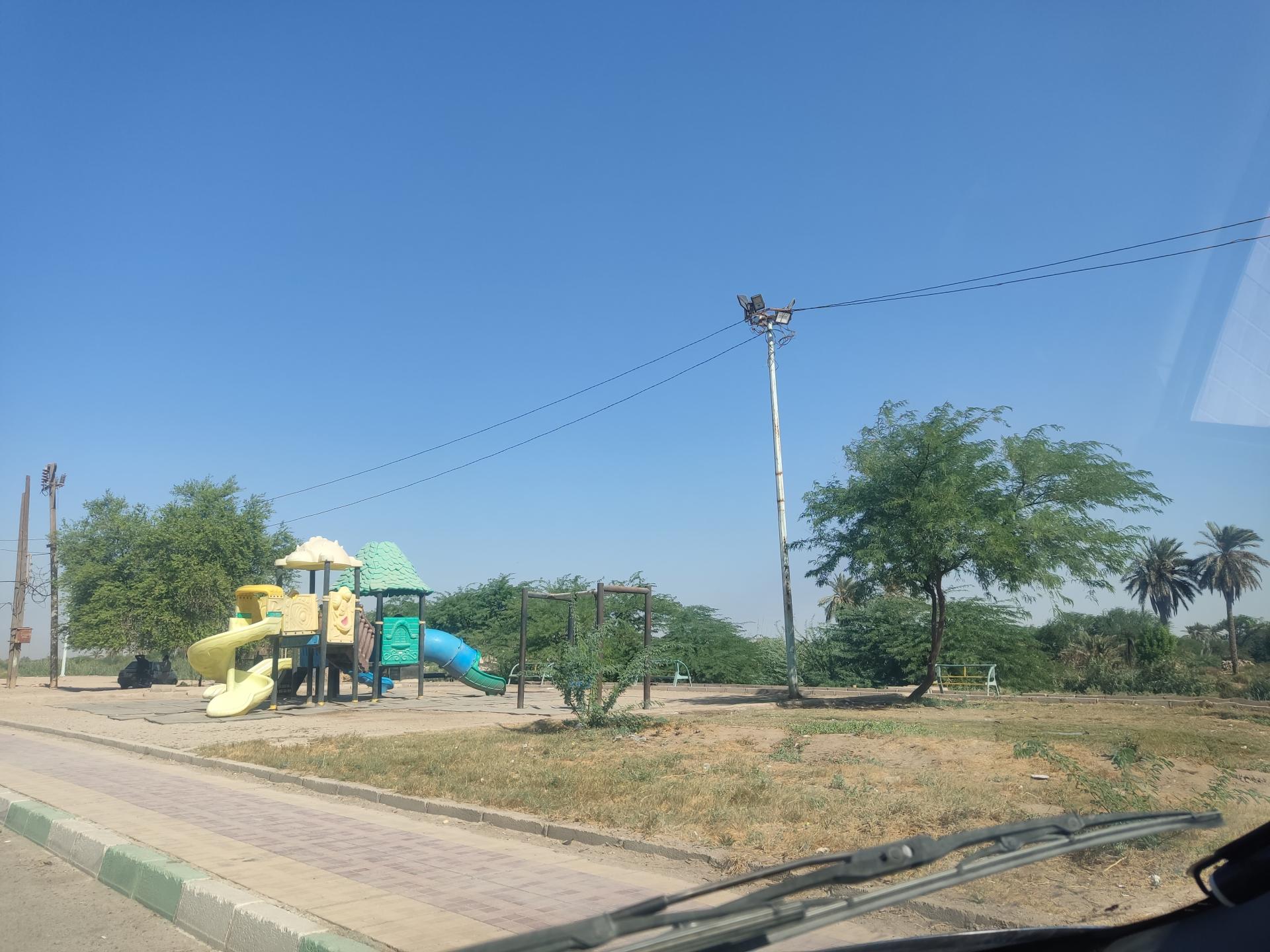 عکس زمین بازی کودکان