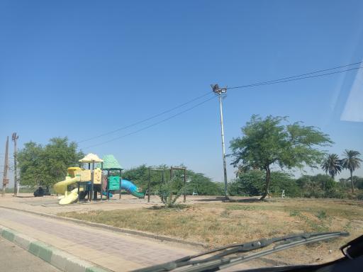 عکس زمین بازی کودکان