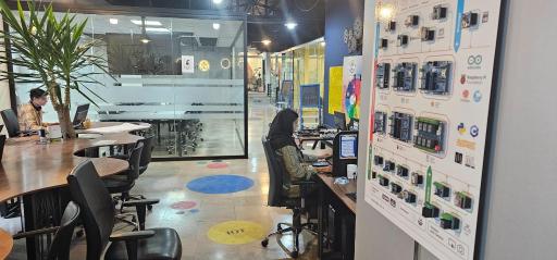 مرکز نوآوری لنسر شریف