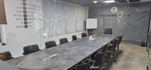 عکس مرکز نوآوری لنسر شریف