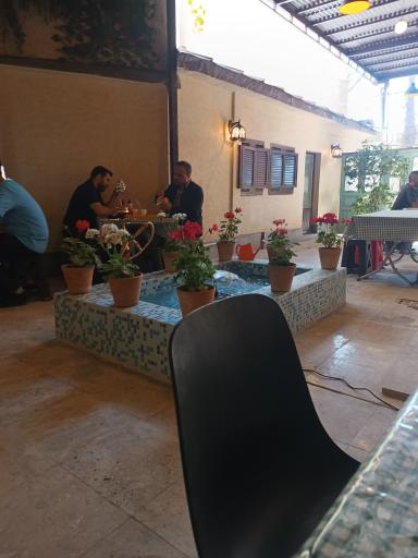 عکس بابی ساندز برگر