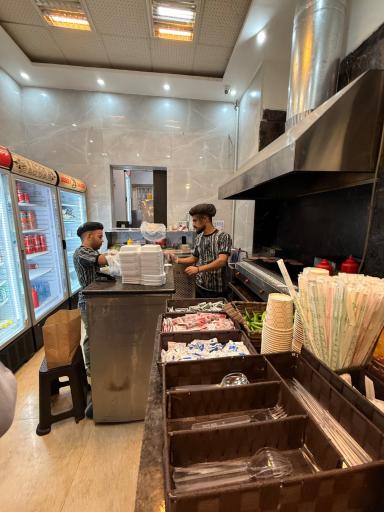 عکس بابی ساندز برگر