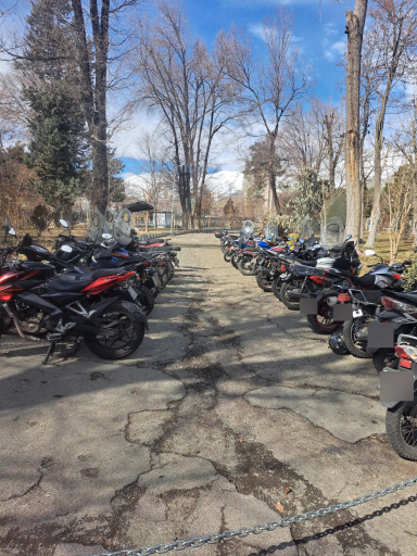 عکس پارکینگ‌موتور سیکلت 