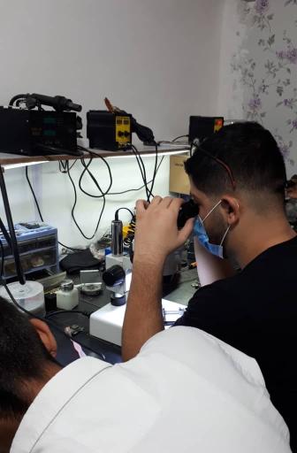 عکس آموزشگاه تعمیرات موبایل و کامپیوتر سیگنال