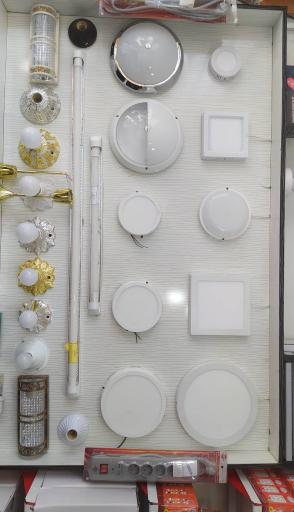 عکس الکتریکی طاها