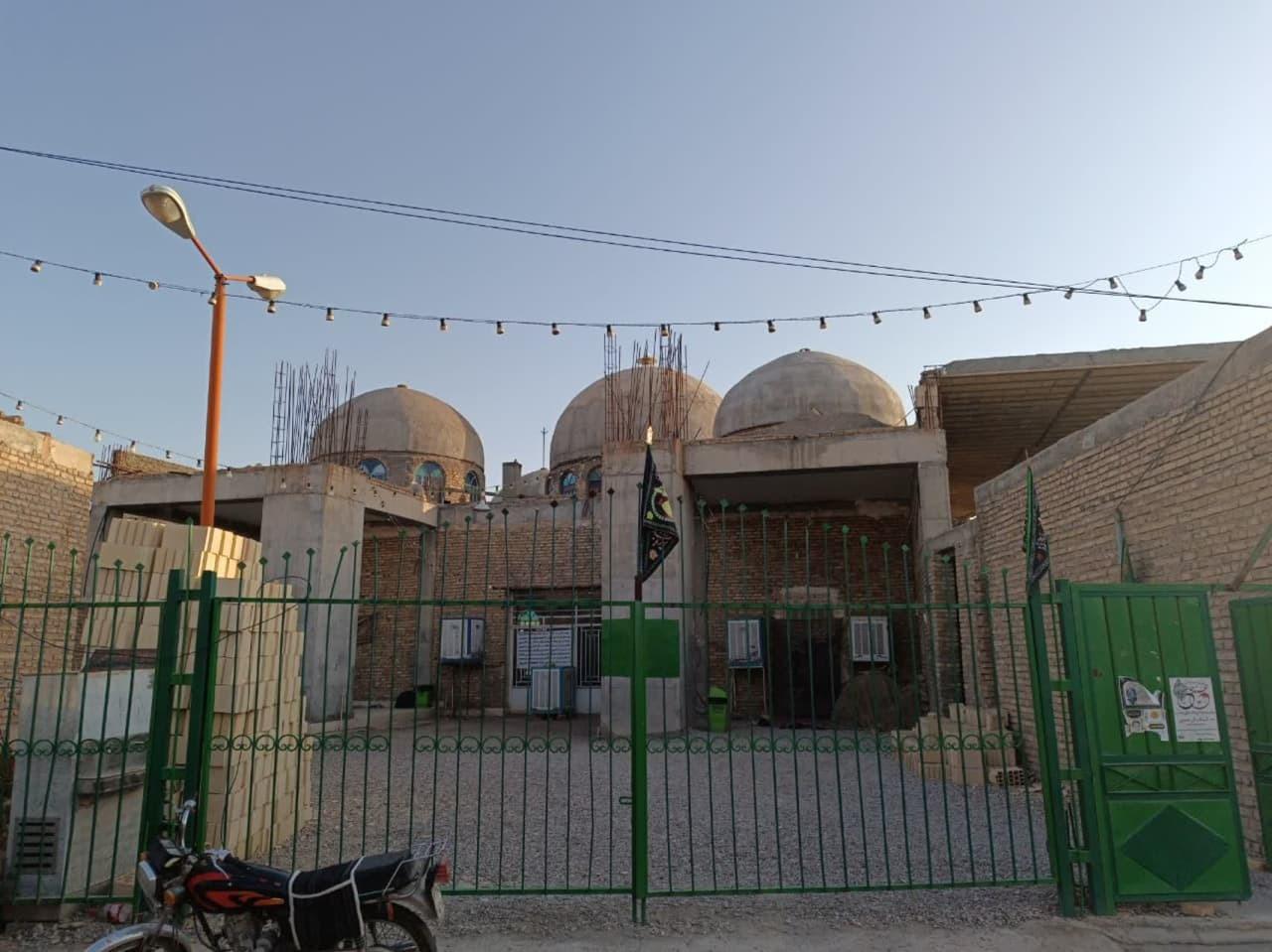 عکس مسجد فاطمه الزهرا مزرعه سیف (پنج گنبد)