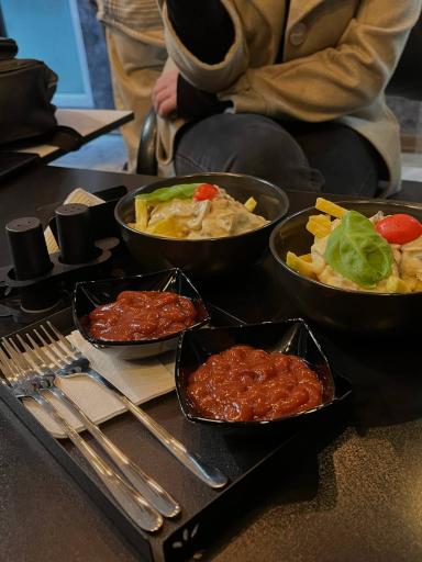 عکس کافه کاژه