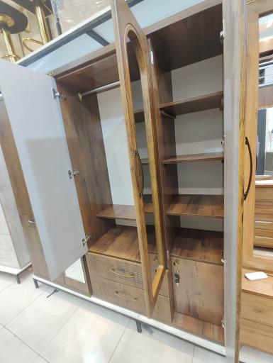 عکس گالری چوبی شکیبا 