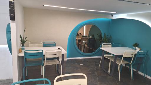 عکس دوناتیم شعبه ولیعصر