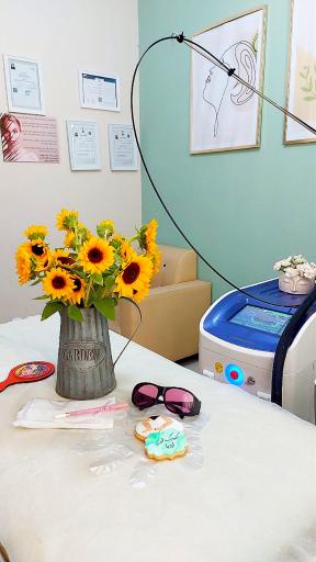 عکس مرکز لیزر زیبایی کیانشهر