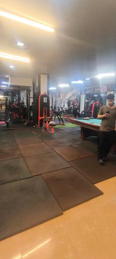 باشگاه بدنسازی آنا پلاس