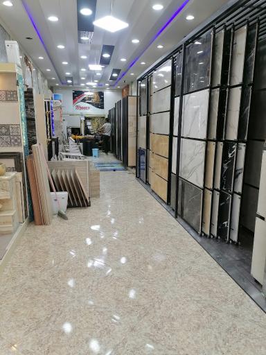 عکس فروشگاه کاشی وسرامیک اهورا