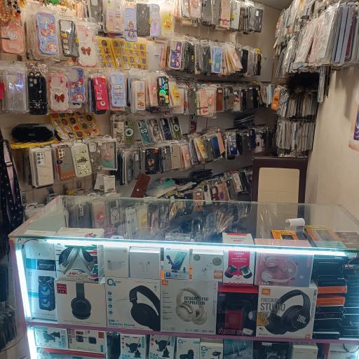 عکس لوازم جانبی موبایل دارکنس