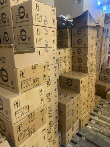 عکس فروشگاه روغن موتور ایساتیس 