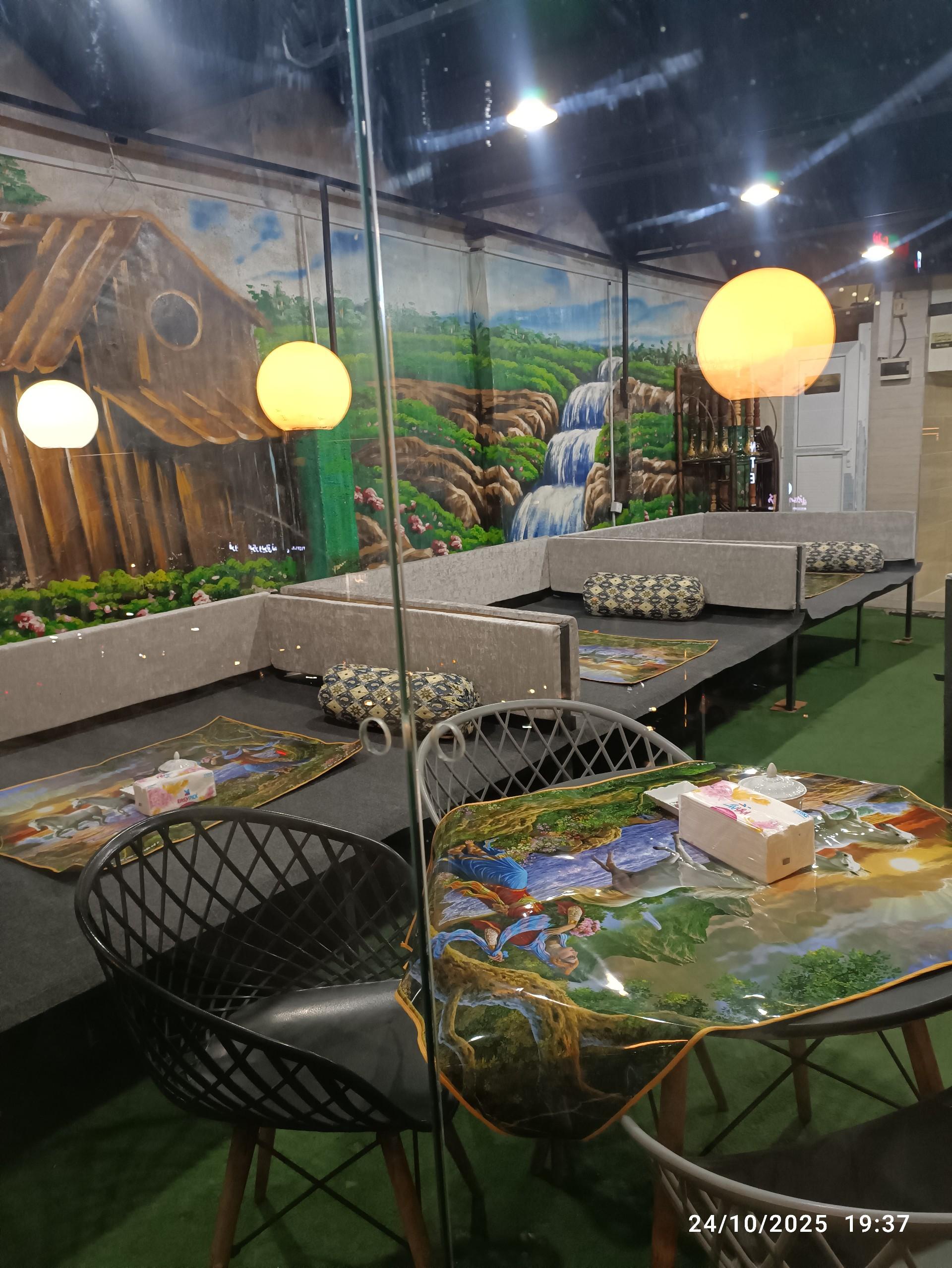 عکس سفره خانه رز