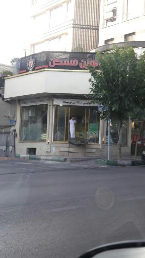 عکس نانوایی سنگک