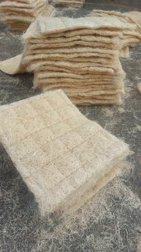 عکس پوشال اردیبهشت
