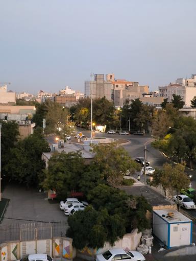 عکس میدان راهنمایی