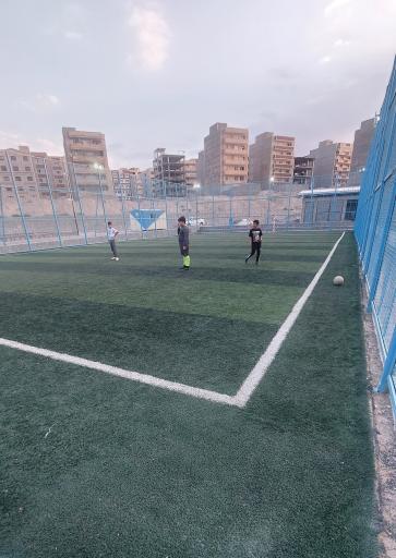 عکس زمین فوتبال چمن مصنوعی خاوران