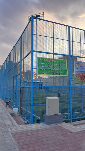 عکس زمین فوتبال چمن مصنوعی خاوران