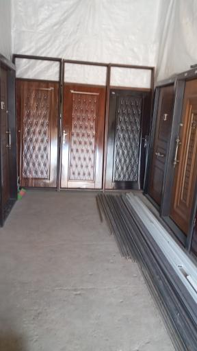 عکس درب و پنجره مظفری