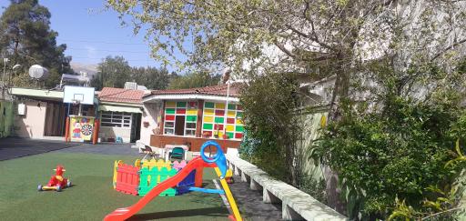 عکس دبستان و پیش دبستانی دخترانه طاها