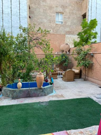 عکس کافه و اکسیر سرای هونور