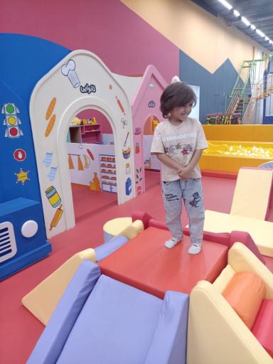 عکس شهربازی سرزمین ماجرا