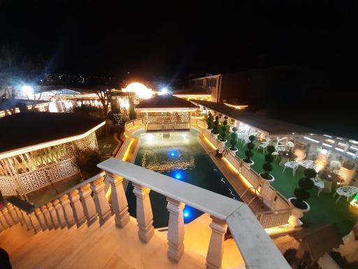 عکس باغ تالار عمارت قصر پایتخت