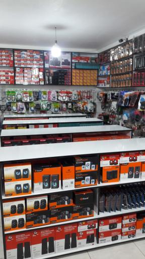 عکس پیشرو رایانه - شامحمدی