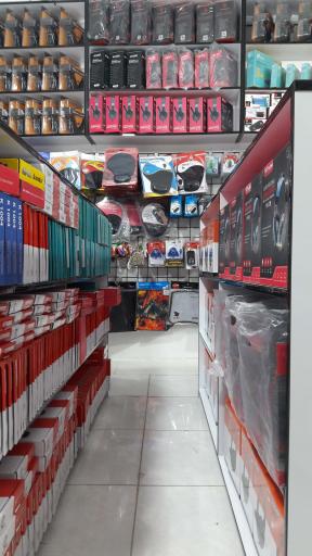 عکس پیشرو رایانه - شامحمدی