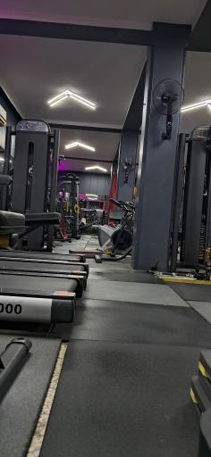 عکس باشگاه ورزشی اورانوس 