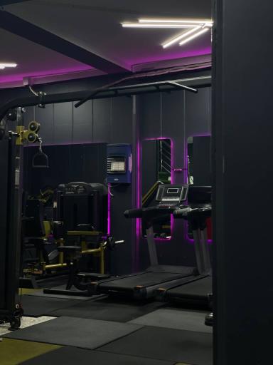 عکس باشگاه ورزشی اورانوس 