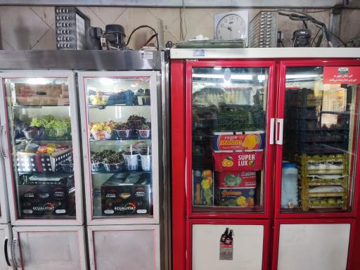عکس میوه فروشی استقلال