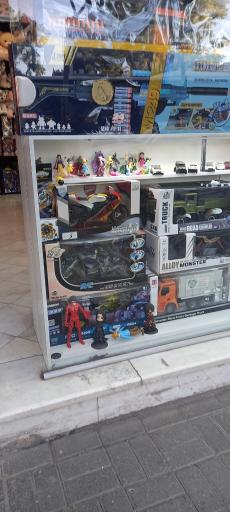 عکس اسباب بازی بلوط