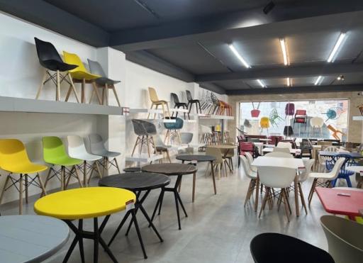 عکس فروشگاه شهر میز و صندلی