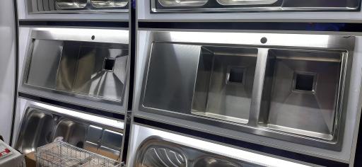 عکس فروشگاه هود، سینک، اجاق گاز و یراق کابینت اسپادانا