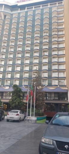 عکس هتل پارسیان انقلاب