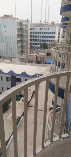 عکس هتل پارسیان انقلاب