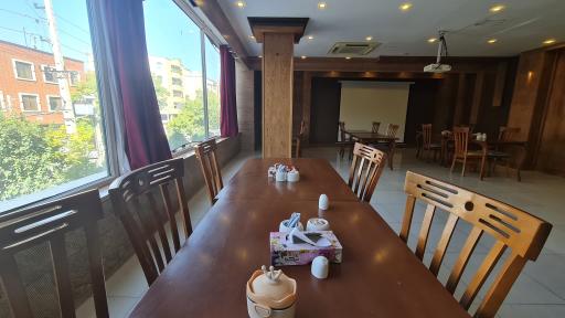 عکس هتل آپارتمان جهان نما